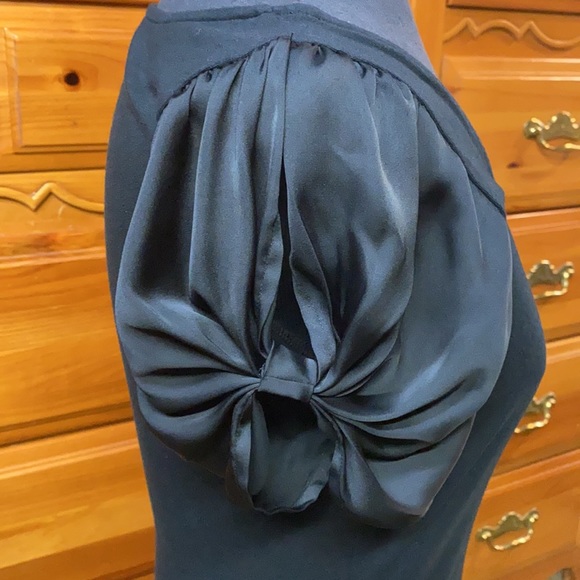 Top - Picture 2 of 3